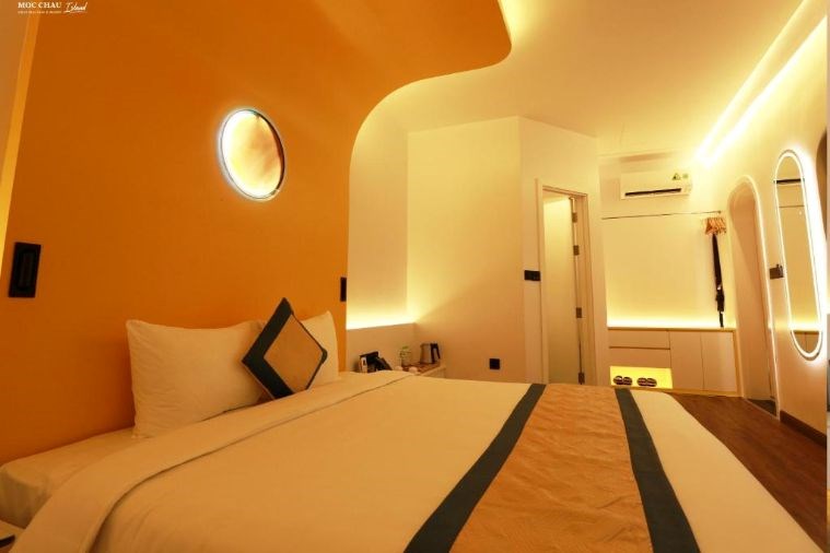 Mộc Châu Island Mountain Park & Resort